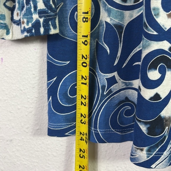 Chicos’s Beaded Embellished Paisley Top Blue Off White Pattern size 1 US8 / M - Picture 6 of 9